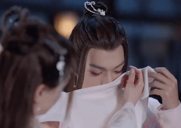 Mỹ nam Hoa ngữ giả gái trên phim: Người đẹp như tiên, kẻ xấu hết hồn-1