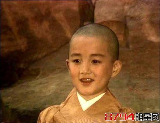 Đường Tăng nhí Tây Du Ký: Người là đại gia đình đám, kẻ chỉ mong sống vô danh-4