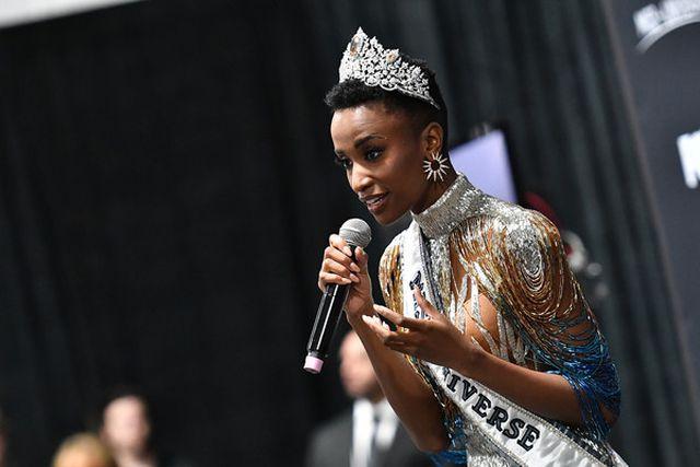 Tân Hoa hậu Hoàn vũ 2019 Zozibini Tunzi: Tôi mong Hoàng Thùy đăng quang-5