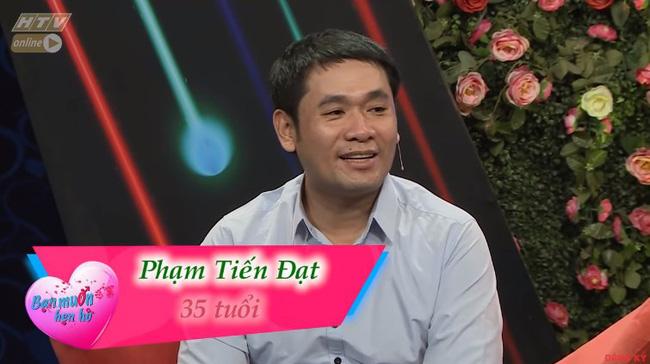 Chàng trai mang bún đậu mắm tôm đi tỏ tình bạn gái nhưng hành động của 2 MC Quyền Linh và Hồng Vân mới buồn cười-1