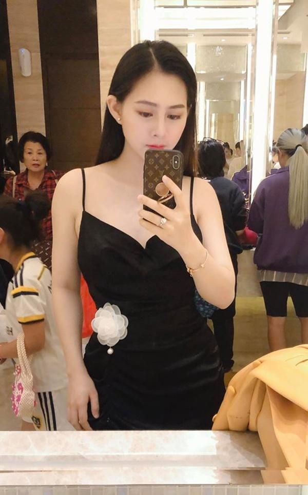 Hot girl nhóm hài Youtube: Yến Xôi viên mãn, Trang Phi vướng ồn ào lộ clip nóng-8