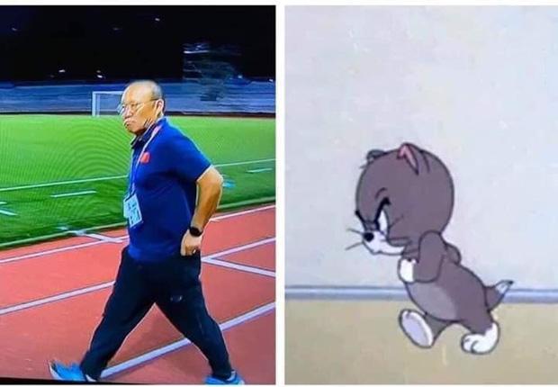 Nhận thẻ đỏ trực tiếp, khoảnh khắc cãi tay đôi cưng muốn xỉu của thầy Park với trọng tài giật mọi spotlight-7