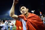 Ghi 2 bàn thắng góp phần giúp Việt Nam hoàn thành giấc mơ SEA Games, khoảnh khắc Văn Hậu diện suit bảnh bao đốn tim fans-8