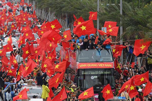 Hàng trăm cảnh sát bảo vệ an ninh, đón đoàn thể thao Việt Nam-1
