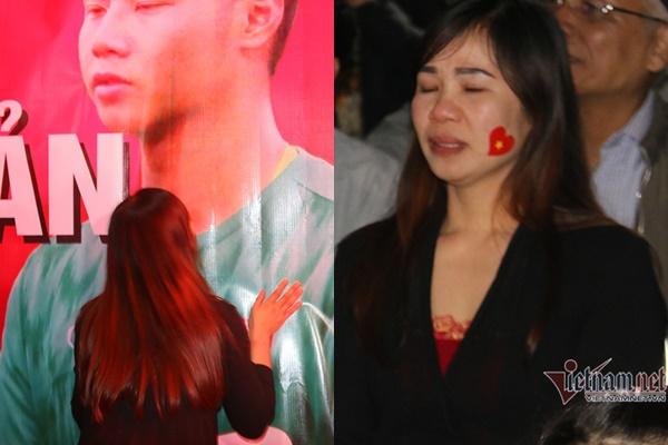 Phản ứng gắt của thầy Park và cầu thủ U22 bị dân mạng chế ảnh-11