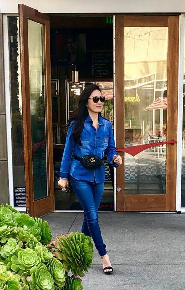 Khi dấu hiệu tuổi tác hằn rõ trên gương mặt, đây là cách giúp Hồng Đào vẫn luôn tươi trẻ-10