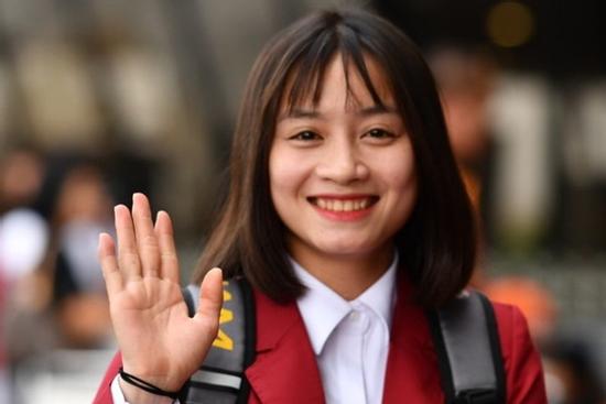 Hoàng Thị Loan: 'Cầu thủ nữ cũng cần chăm sóc bản thân thật xinh đẹp'