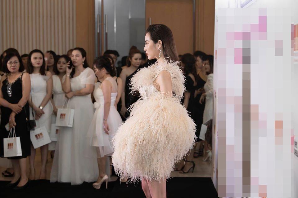 Đụng đầm lông vũ cồng kềnh, Ninh Dương Lan Ngọc - Huyền Lizzie xử lý đẹp chỉ trừ Jun Vũ-4