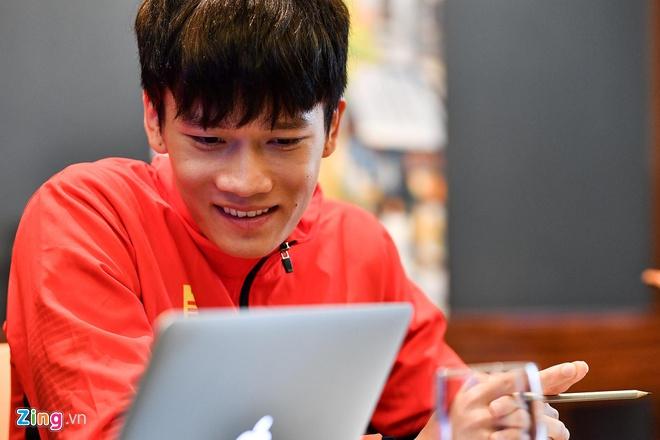 Bộ ba Văn Hậu, Tấn Sinh, Hoàng Đức được fan khen càng lớn càng đẹp-4