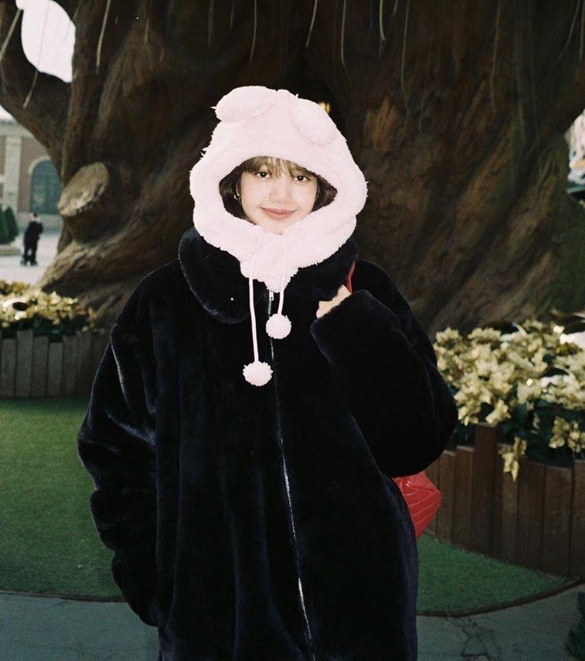 Quên ngay Swalla đi vì nay Lisa đã nâng độ sexy lên gấp trăm lần với màn cover đẳng cấp này!-3