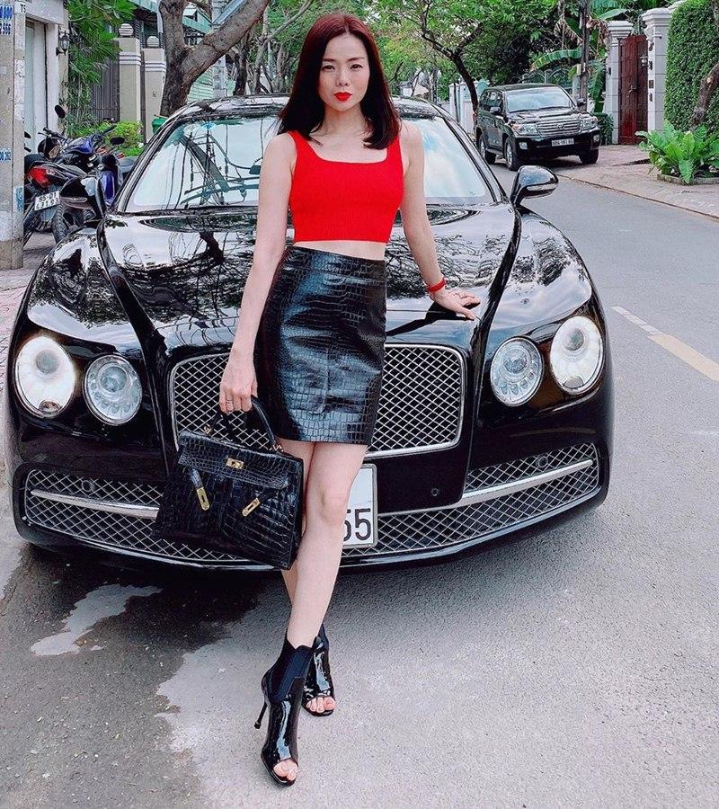 Hết nhiệm kỳ, HHen Niê lên đồ sành điệu hết cỡ - Lệ Quyên khoe street style chất chơi như gái đôi mươi-6