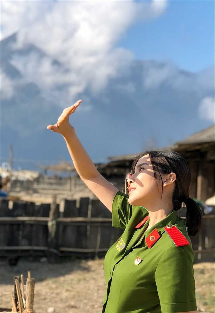 Cao Thái Hà cắn răng chịu rét đóng phim dưới thời tiết 4 độ C-2