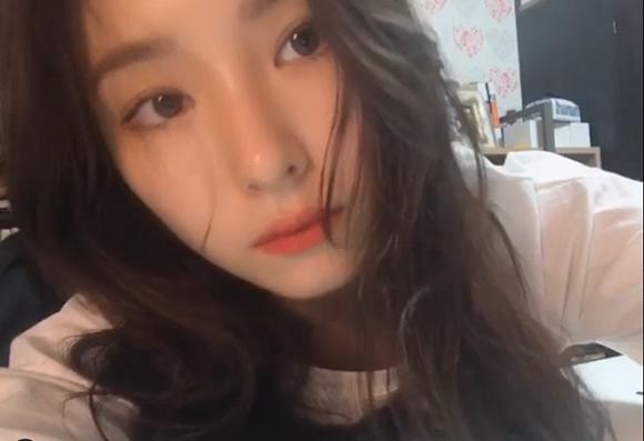 Nữ diễn viên bị ghét nhất Gia đình là số 1 lộ nhan sắc thật qua camera thường khiến netizen phải thốt lên: Không làm idol quá phí!-3