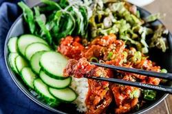 Thịt heo xào lá tía tô kiểu Hàn Quốc