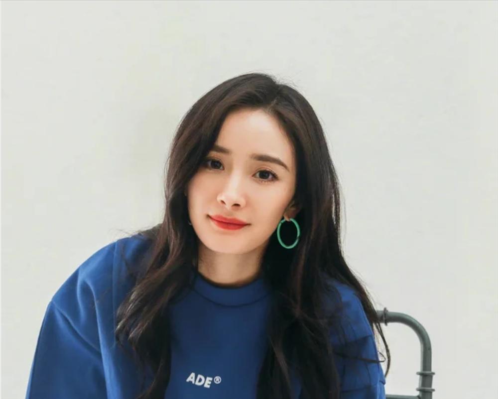 Chia sẻ kiểu bạn trai trong mộng, dân mạng đã hiểu vì sao Dương Mịch lại chọn Ngụy Đại Huân-1