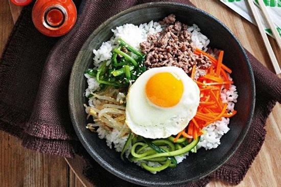 Công thức cơm trộn bibimbap đơn giản, ai cũng có thể làm