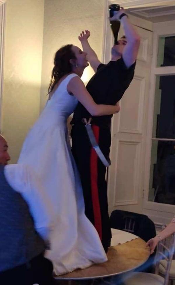 Cặp đôi ly hôn ngay trong đám cưới-2