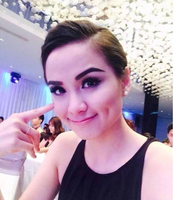 Năm 2020 rồi, đừng biến mình trở nên lạc hậu với những kiểu làm đẹp lỗi thời-4