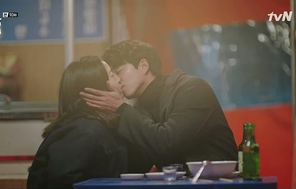 10 cảnh hôn hấp dẫn nhất màn ảnh Hàn thập kỷ qua-7