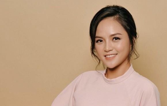 Đến lượt Thu Quỳnh bị nghi lộ clip nóng?-2