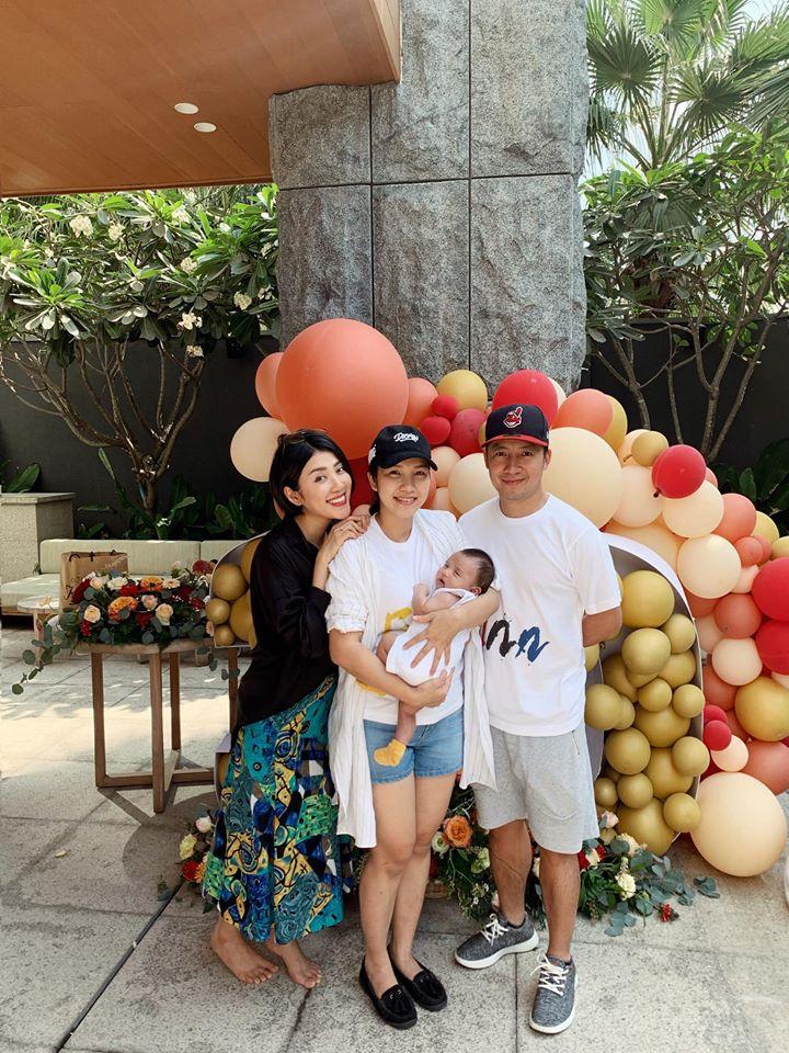 Quý tử kháu khỉnh nhà rapper Tiến Đạt lần đầu lộ diện-1