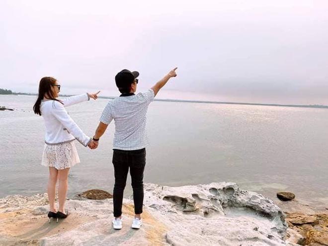 Shopping kiểu nữ quyền như Nhã Phương - Trường Giang: Vợ sắm hàng hiệu xịn sò - chồng dùng đồ bình dân-1