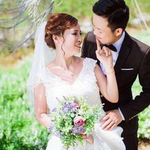 Cô dâu 62 tuổi chơi lớn chụp lại ảnh cưới, dân mạng chỉ săm soi ngoại hình sau thẩm mỹ của cặp đôi-4