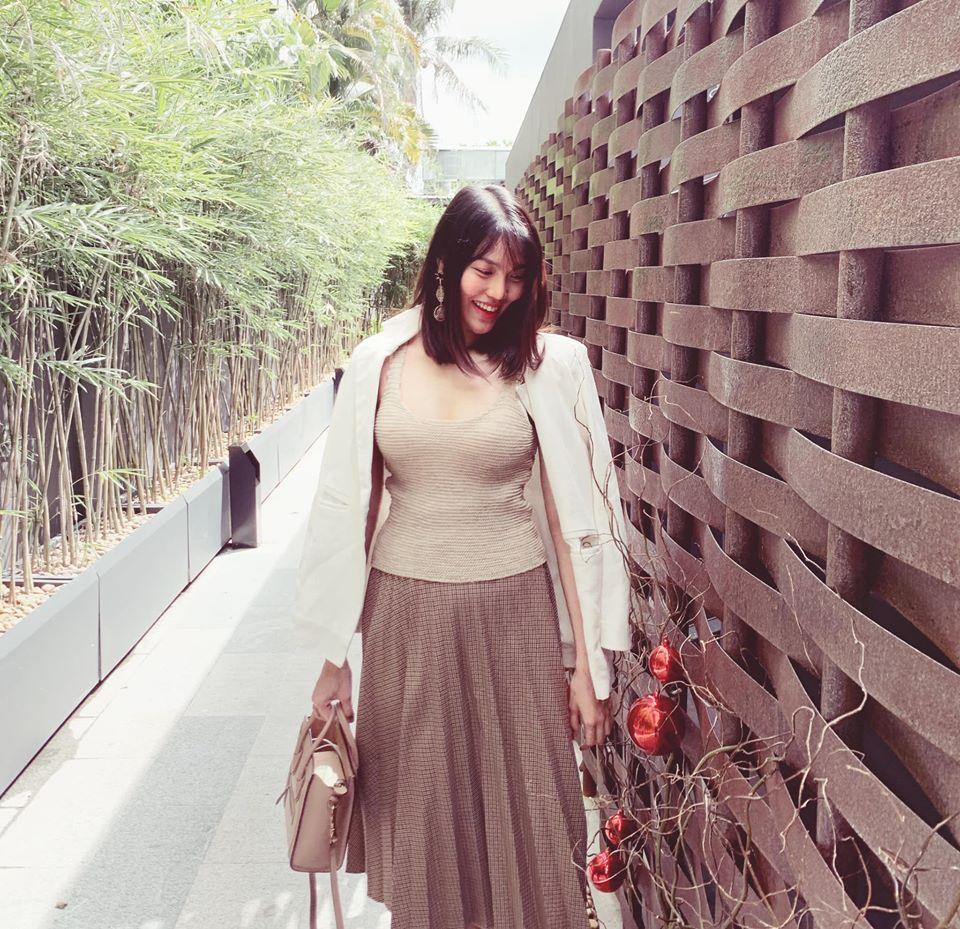 Cuộc sống chăm con bận rộn của Lan Khuê và chồng đại gia khi không tìm được bảo mẫu-4