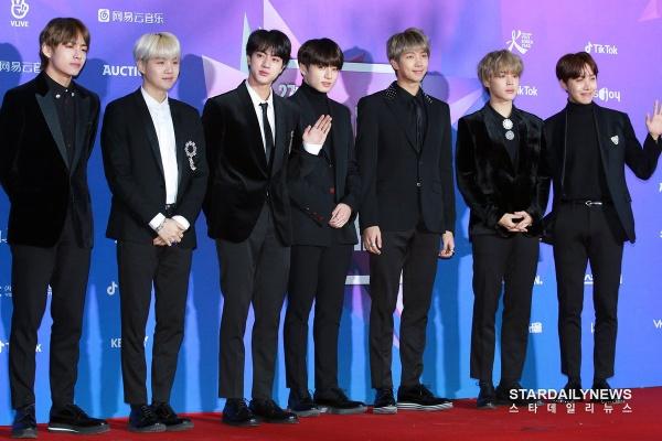 Bts Bị Chơi Xấu Tại Lễ Trao Giải Seoul Music Awards - 2Sao