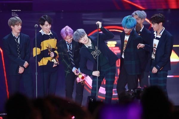 Không muốn BTS tiếp tục thống trị giải thưởng, BTC lễ trao giải Seoul Music Awards chơi xấu bằng cách chặn vote?-4