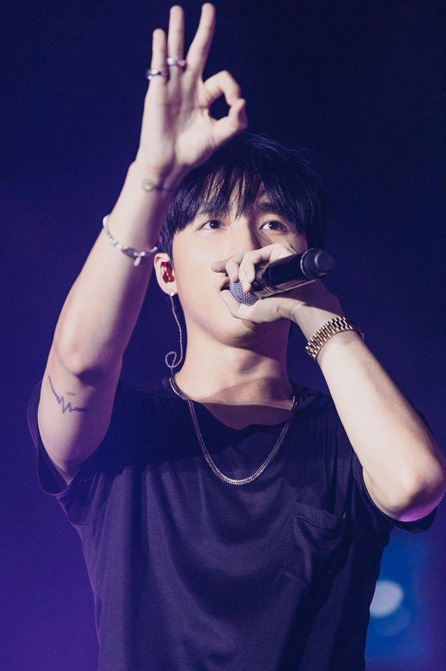 Điệu nhảy đau tay còn chưa hết hot, Sơn Tùng đã nhá hàng vũ đạo MV mới?-3