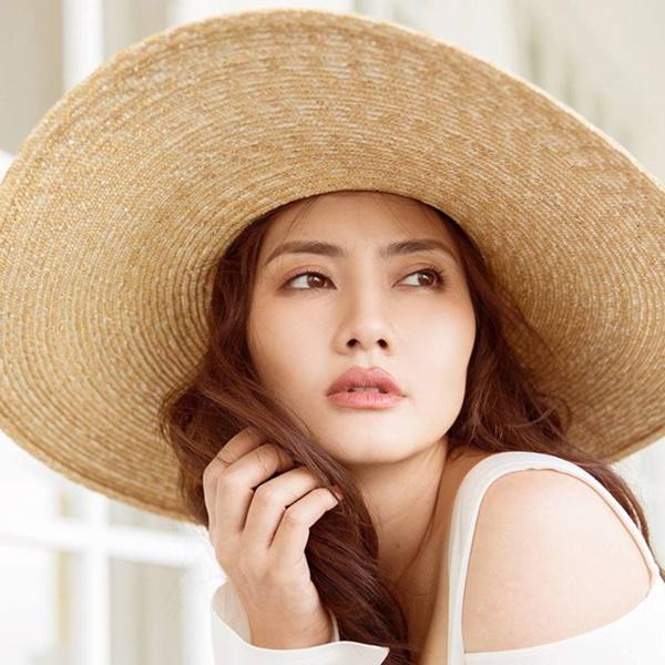 Gái ngành hot nhất màn ảnh: Mai Phương Thúy đọ sắc cá sấu chúa Quỳnh Nga-18