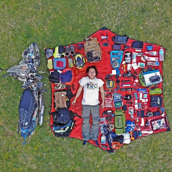 Thử thách đá nắp chai cùng những trào lưu gây bão năm 2019-10