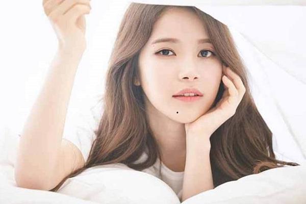 Phụ nữ sở hữu nốt ruồi ở những chỗ này trên gương mặt, 10 người hết 9 người giàu có phú quý, càng lớn tuổi càng nhiều tiền-5