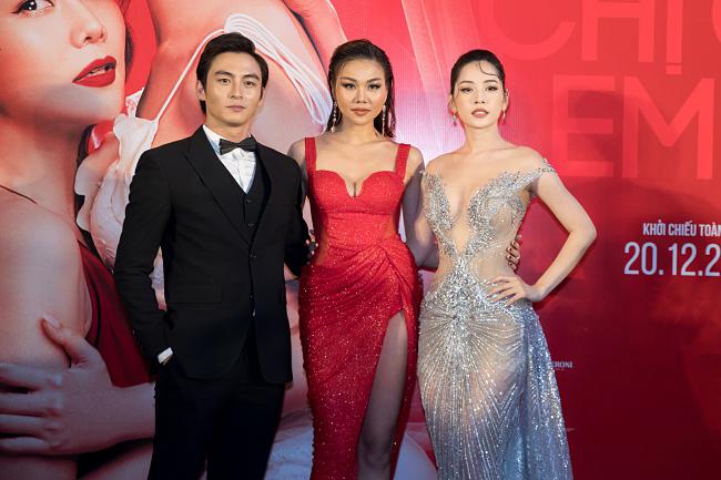 Hồ Ngọc Hà và Tăng Thanh Hà đọ sắc trên thảm đỏ ra mắt phim mới của Thanh Hằng-5