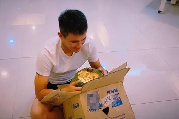 Một thời nổi tiếng sexy, vậy mà nay Thủy Tiên bị dân mạng chê không còn hấp dẫn nữa-8