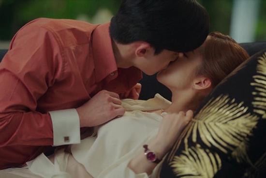 10 nụ hôn ấn tượng nhất thập kỷ trên màn ảnh