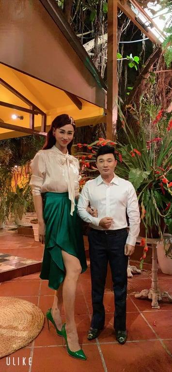 Sau Ngọc Trinh, đến lượt ca sĩ Quang Linh đã hạt tiêu còn bị Hải Triều dìm hàng thê thảm khi đứng cạnh-2