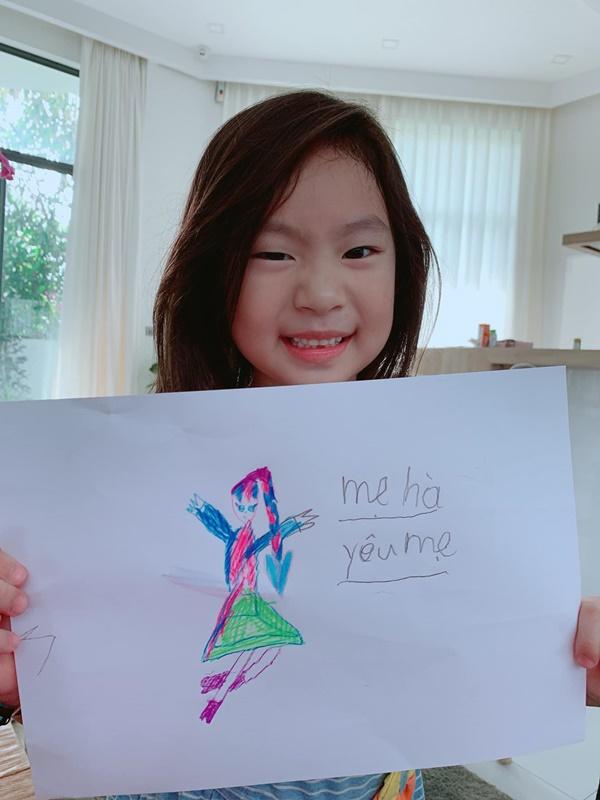 Con gái Lý Hải Minh Hà càng lớn càng xinh đúng chuẩn tiểu công chúa-3