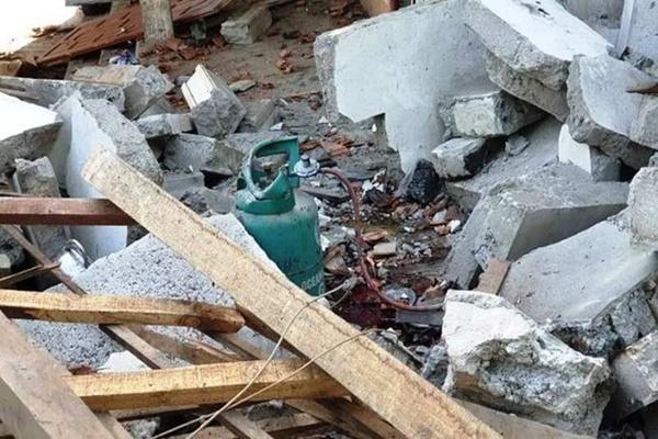 Vụ nổ kinh hoàng 3 người thương vong ở Nghệ An: Bé gái 3 tuổi may mắn thoát họa lớn-6