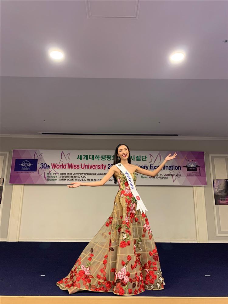 Đi thi trong lặng lẽ, Thanh Khoa bất ngờ đăng quang Hoa hậu Sinh viên Thế giới 2019-12