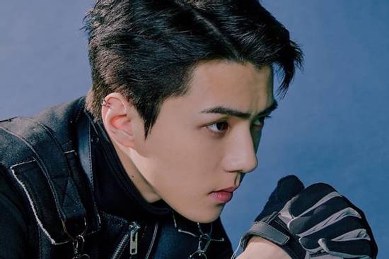 Cậu út EXO - Sehun bình tĩnh xử lý sự cố