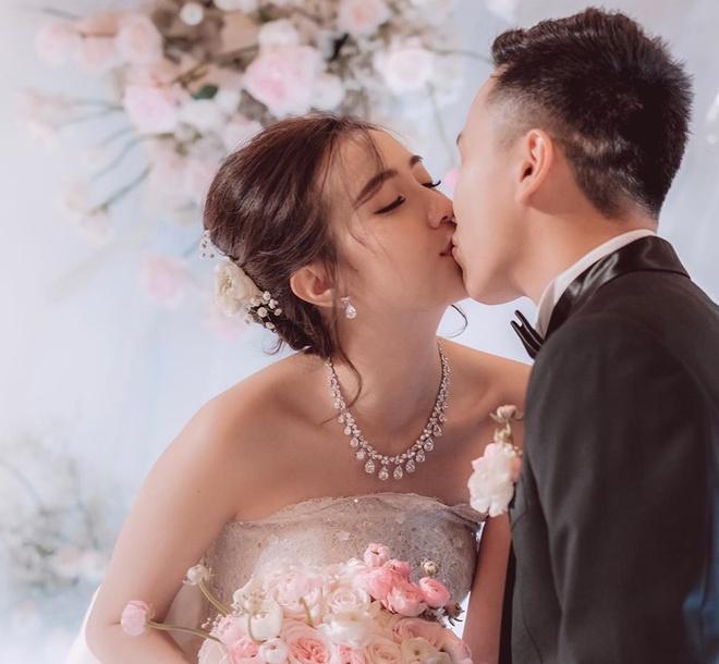 Dàn rich kid, hot girl có đám cưới sang chảnh trong năm 2019-5