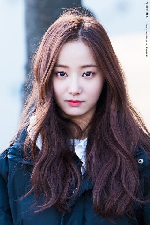 Yeonwoo Momoland bật khóc nức nở lần đầu chia sẻ nguyên nhân rời nhóm-3