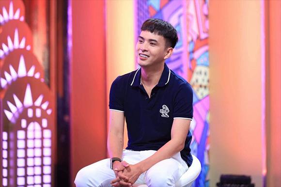 Thêm tình tiết mới vụ Hồ Quang Hiếu bị tố cưỡng hiếp: Người quen tiết lộ sẽ mời ca sĩ ra gặp mặt xin lỗi-2