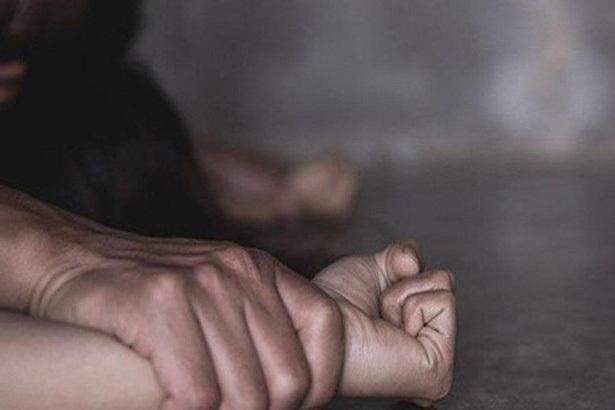 Bé 11 tuổi ở Huế nghi bị gã hàng xóm 50 tuổi xâm hại nhiều lần-1