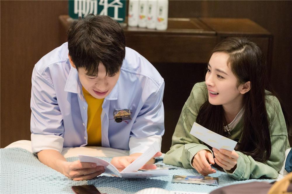 Thêm bằng chứng Dương Mịch đang chìm trong men tình với Ngụy Đại Huân-1