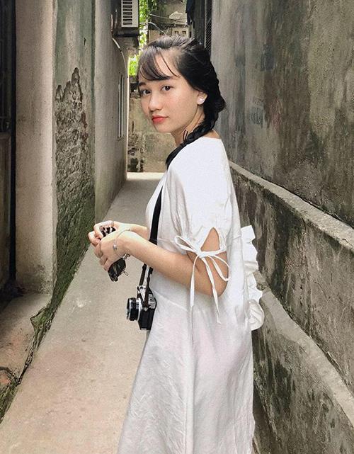 Phong cách mong manh của nàng thơ Mắt biếc-5