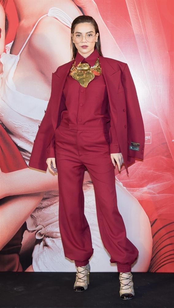 Ninh Dương Lan Ngọc chiếm spotlight thảm đỏ - Tiểu Vy xứng danh Best Face of the year-7