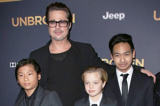 Brad Pitt bị đồn ngày càng xa cách với con nuôi